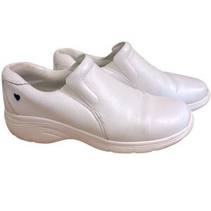Nurse Mates Women's Dove Slip On Nursing Shoes